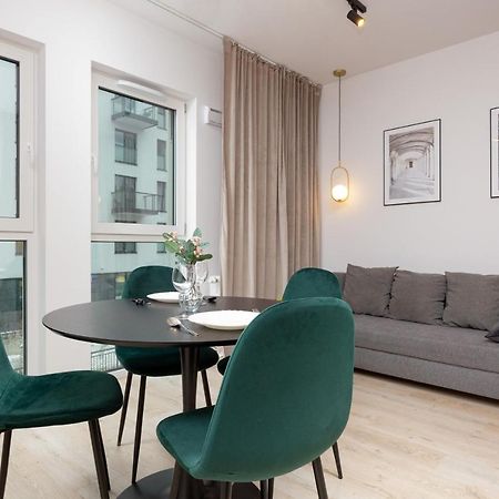 Studio Apartment Praga Targowa By Noclegi Renters Варшава Экстерьер фото